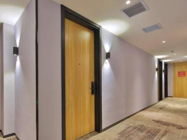 GreenTree Esports Hotel Qingdao Licang District Wanda