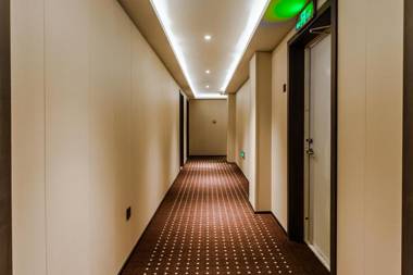 Hi Inn Qingdao Jimo Baolong Plaza