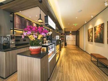 Hanting Hotel Qingdao Nanjing Road