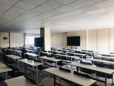 Ji Hotel Qingdao Dengzhou Road Beer Street