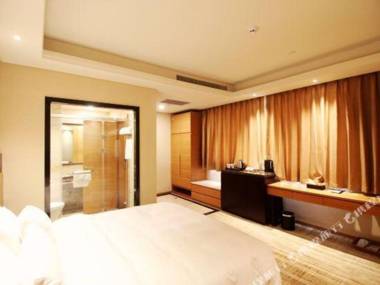 Qingdao Airport Fuhua Hotel (Hong Kong Middle Road)