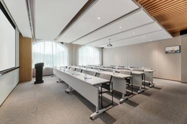 Atour Hotel Qingdao Jiaodong International Airport