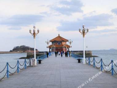 Qingdao Little Times Youth Hostel  May4th Square Store