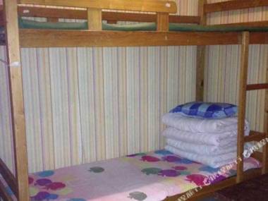 Hansheng Yijia Youth Hostel