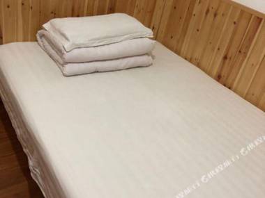 Qingdao Xinliyuan Hotel