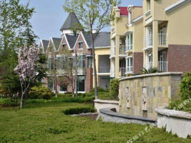 Qingdao Oceanside Hotel & Resort