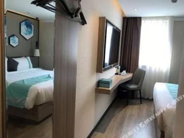 Xana Lite Hotelle(Qingdao North of Railway StationJunfeng Road Metro Station)