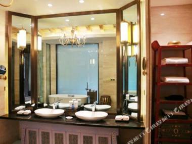Evergrande Hotel Nyingchi