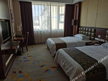 Hoting Holiday Hotel