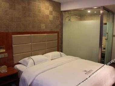 Huaying Xiyue Business Hotel