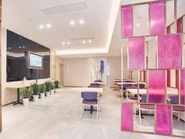 Lavande Hotels Ningbo South Railway Station North Square