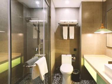 GEM Hotel Ningbo Jiangbei District Hongtang Haide Square