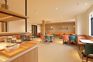 Hanting Hotel Yuyao Zhongan Plaza