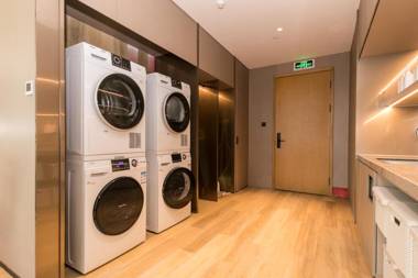 Ji Hotel Ningbo Fenghua Golden Bell Plaza