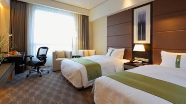Holiday Inn Nantong Oasis International an IHG Hotel