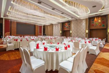 Holiday Inn Nantong Oasis International an IHG Hotel