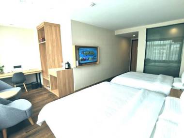 GreenTree Inn Nantong Haimen Zhengyu Town Government