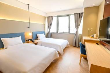 Starway Hotel Rudong Times Square