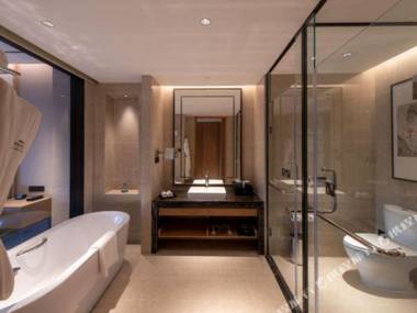 Howard Johnson Glory Plaza Qidong