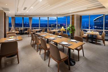 Nanning Champs Elysees Hotel