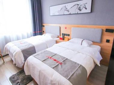 JUN Hotels Gangxi Nanning Wuming Xiangshan Avenue