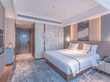 Yeste International Hotel Jinhu Plaza South Lake Park Subway Station