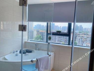 Vienna International Hotel (Nanning Juchang Metro Station)