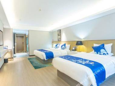 Yeste Hotel (Nanning Jinhu Square Metro Station)