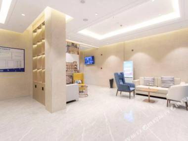 Yeste Hotel (Nanning Wuming Dongming Road University Town)