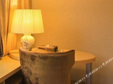 Longmen Shuidu Yangxin Valley Hot Spring Hotel