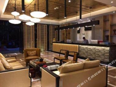 Qianjing Hotel (Xianhu Store Nanning)