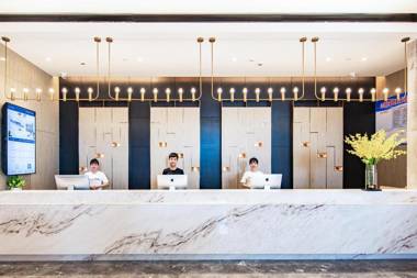 Atour Hotel Nanning North Lake Railway Station