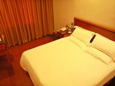 GreenTree Inn Jiangsu Nanjing Zhongyangmen Railway Station Express Hotel