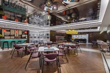 Jinjiang Metropolo Hotel (Nanjing South Railway Station Software Avenue Metro Station)