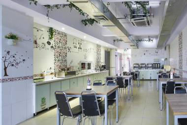 Hanting Hotel Nanjing Xinjiekou Huaqiao Road