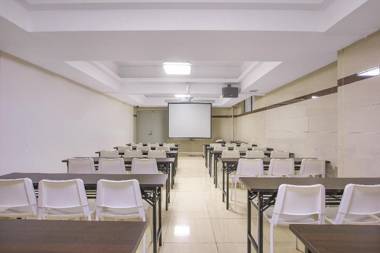 Hanting Hotel Nanjing Xinjiekou Huaqiao Road