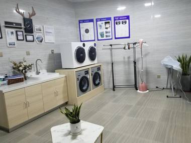 Kyriad Marvelous Hotel·Nanjing Hongqiao Center