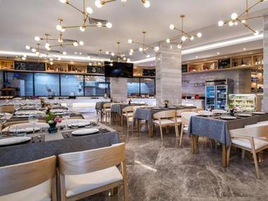 Kyriad Marvelous Hotel·Nanjing Hongqiao Center