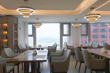 Jinling Funhome Hotel Nanjing Jiulong Lake - Nanjing South Railway Station