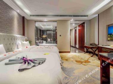 Zhenbao Holiday Hotel (Nanjing Jiangning)