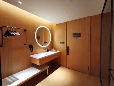 Ji Hotel Nanjing Baijia Lake