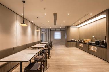 Hanting Hotel Nanjing Central Gate Xianfeng Square