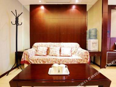 Aihe Jinlun Apartment Hotel