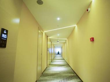 Lavande Hotel Nanchang West Railway Station Guobo Subway Station