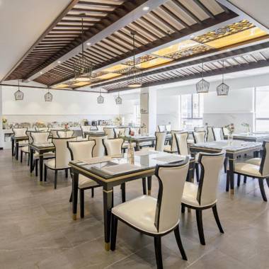 Xana Deluxe Nanchang Qingshan Road Metro Station