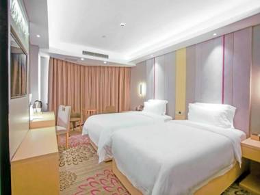 Lavande Hotel Nanchang Bayi Square Branch