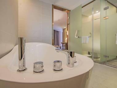 Lavande Hotel Nanchang Shuanggang Metro Station Caida University