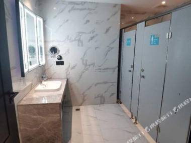 Xana Hotelle(Nanchang tengwangge Longevity Palace store)