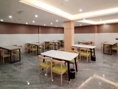 Green Tree Inn Yichun Fengxin County People's Hospital