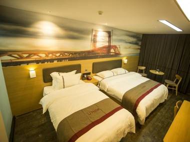 Thank Inn Chain Hotel Jiangxi Nanchang Qingshan Lake District Dreamtime Xiejia Village Subway Station